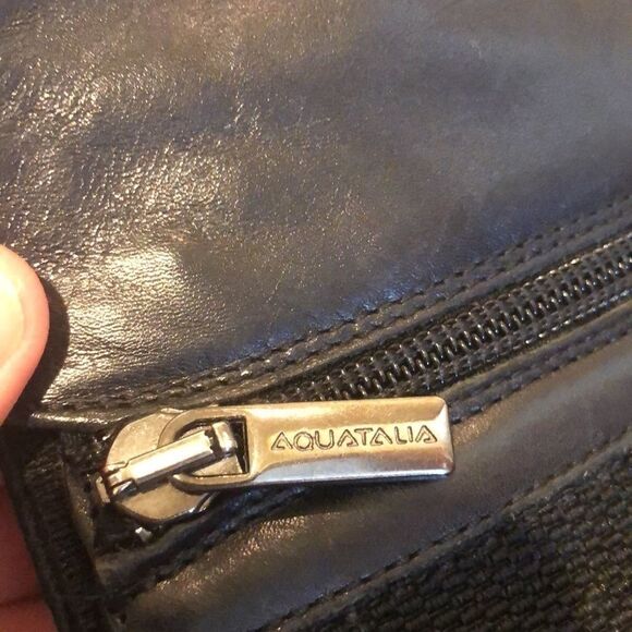 𝅺Aquatalia mid calf black leather boots - Picture 10 of 13